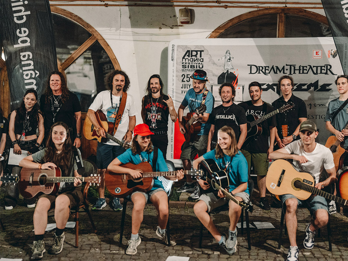 Rock Talk – School of Rock: ARTmania