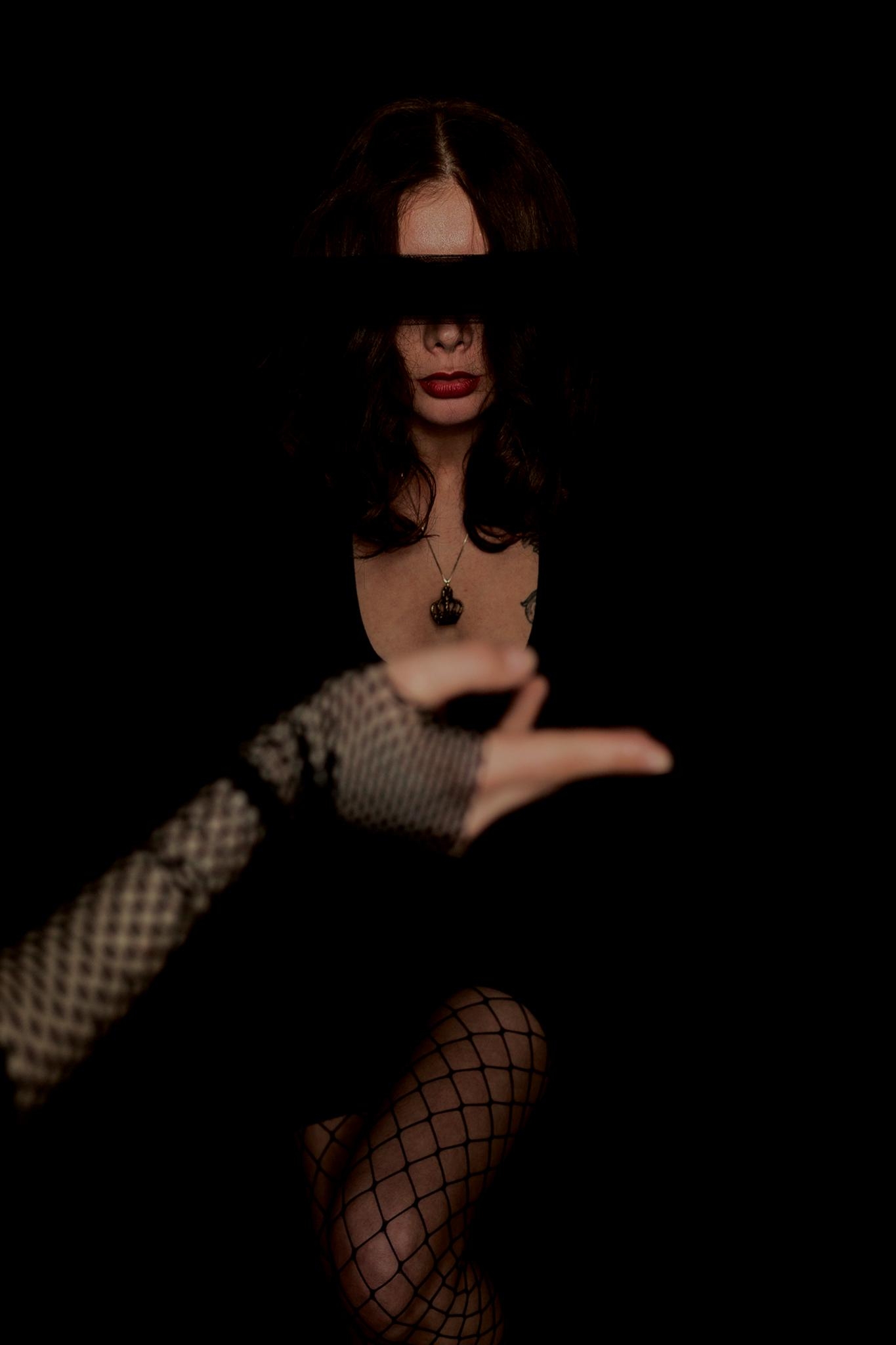 Tangotic, un proiect nu doar exotic, ci de-a dreptul hipnotic - Interviu cu Anastasia Suru | Tangotic