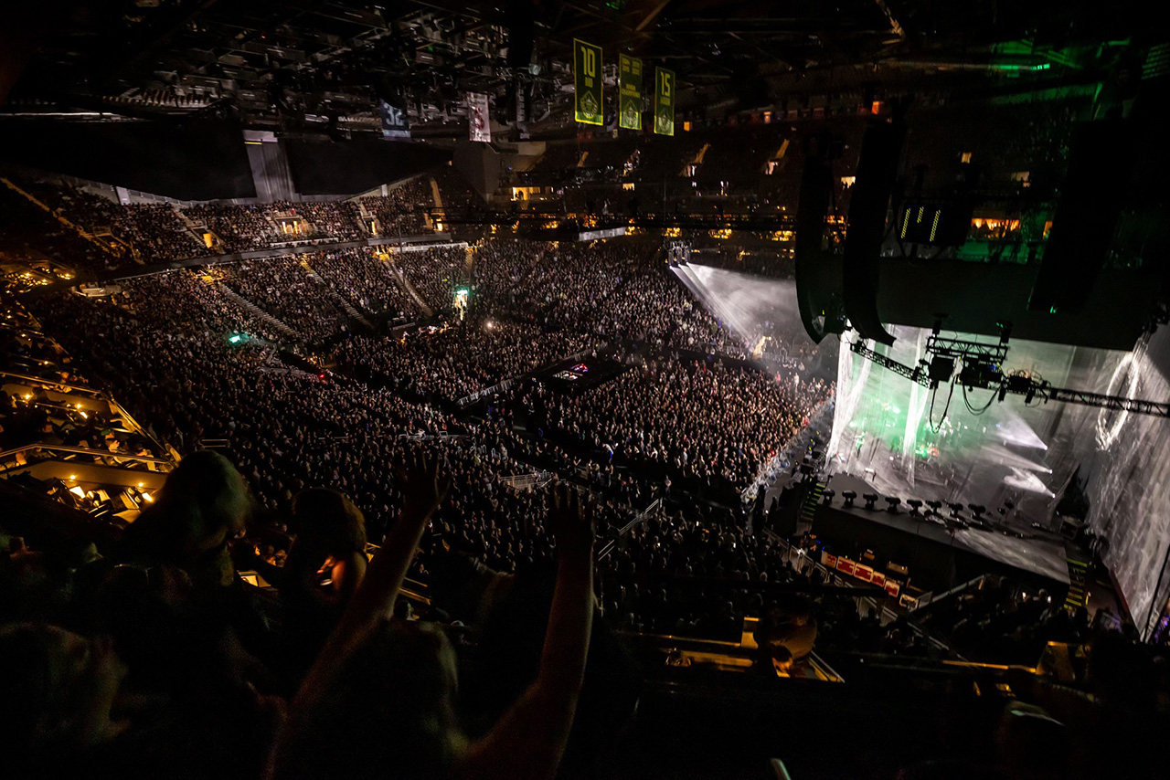 Nine Inch Nails lansează videoclipul „As Alive As You Need Me To Be”, primul single din soundtrack-ul Tron: Ares