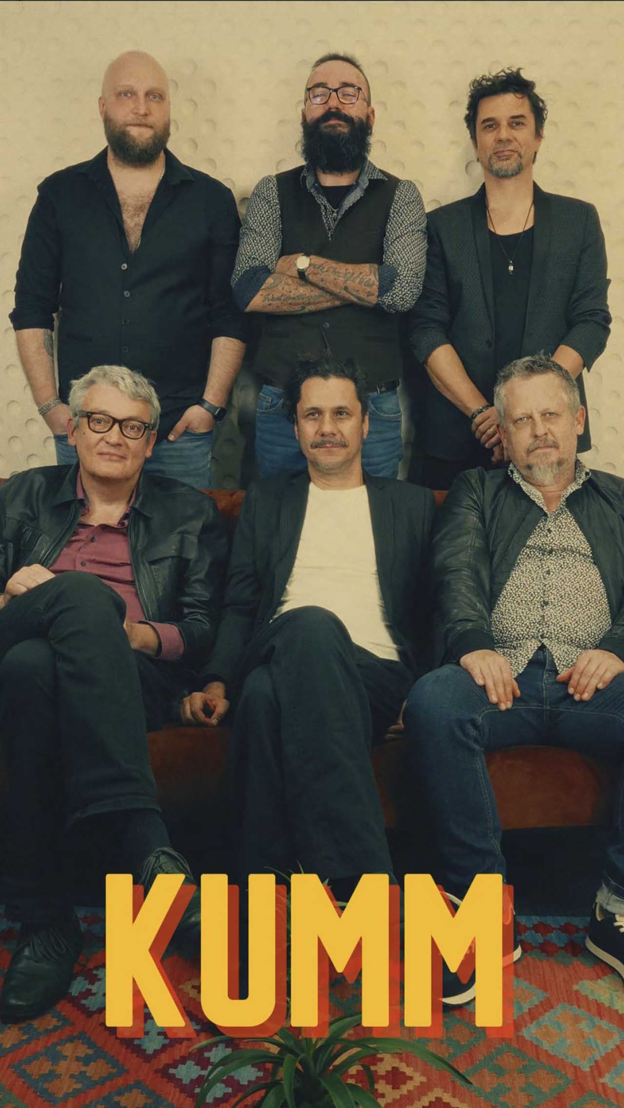 Kumm revine pe scenă, într-o formulă nouă: „cu mai multă energie ca niciodată”