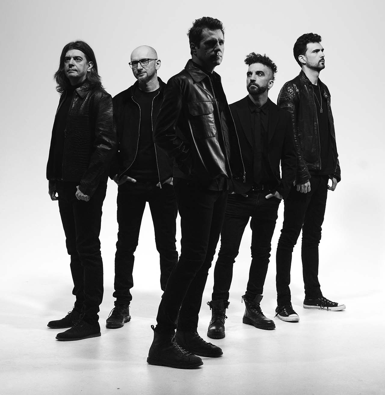 Trupa byron a primit discul de platină pentru albumul „nouă”