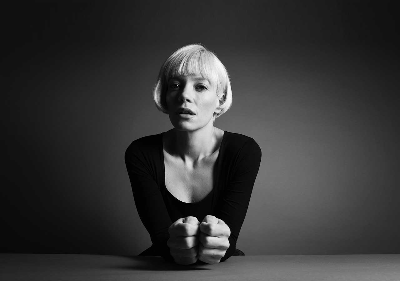 Lily Allen revine cu  un nou album, „West End Girl”