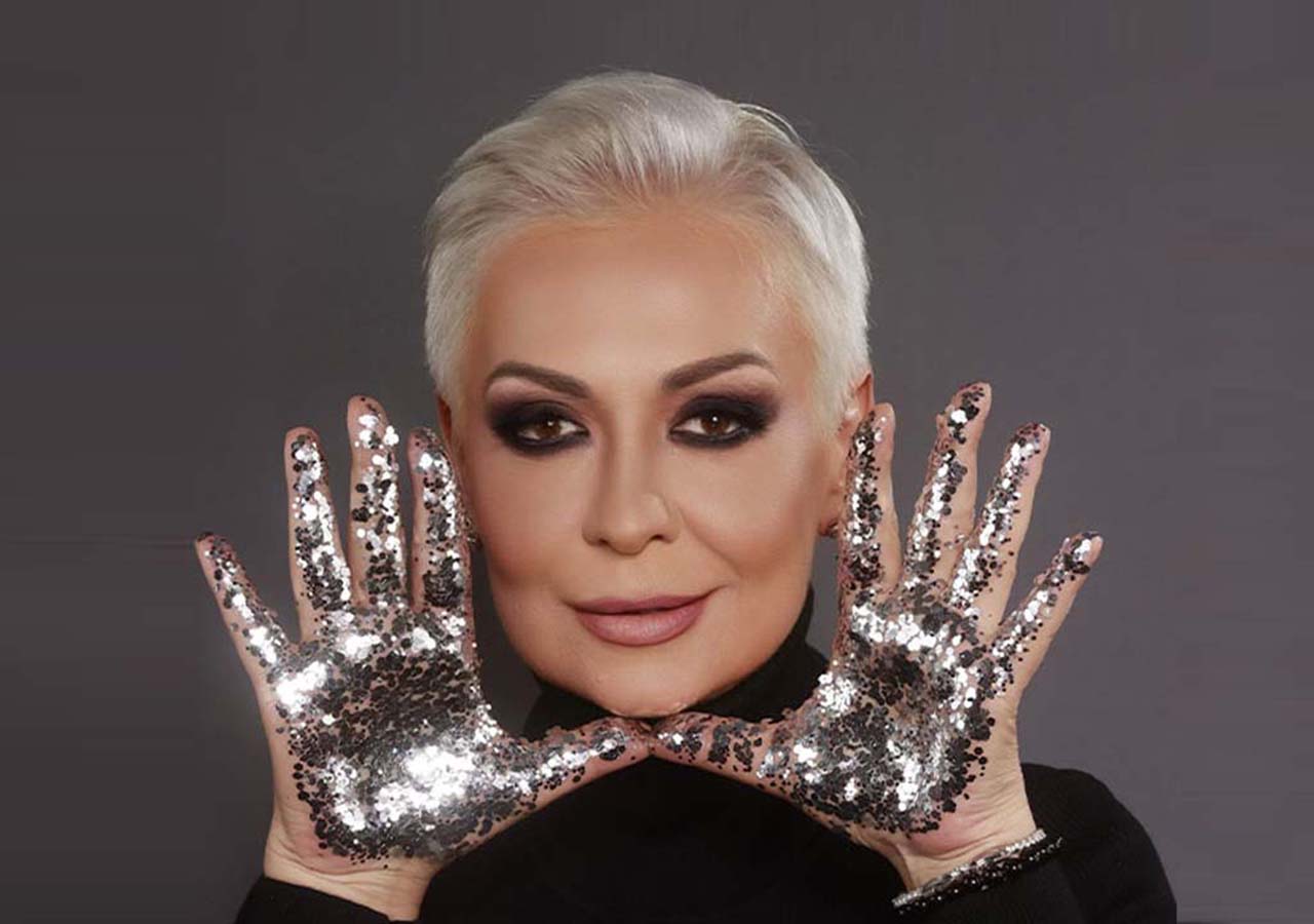 Monica Anghel marchează 40 de ani de carieră printr-un concert aniversar la Sala Palatului