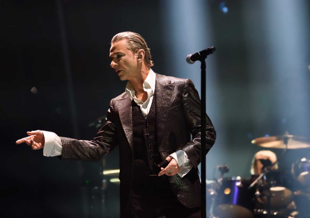 Depeche Mode: „M” – filmul-concert care explorează legătura dintre viață și moarte ajunge în cinematografele din România