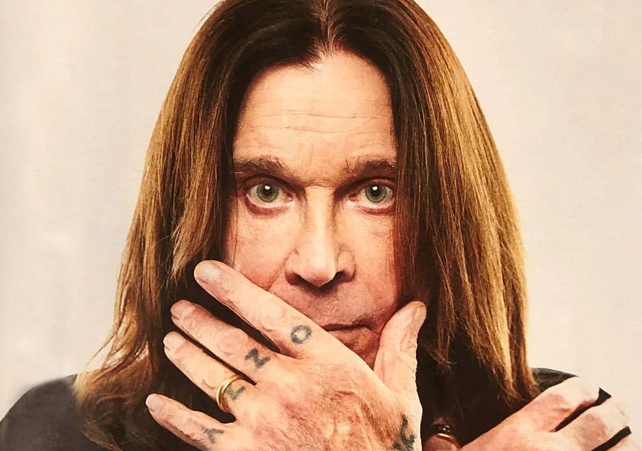 The Osbournes dezvăluie că Ozzy Osbourne a fost internat în secret cu două săptămâni înainte de ultimul său concert