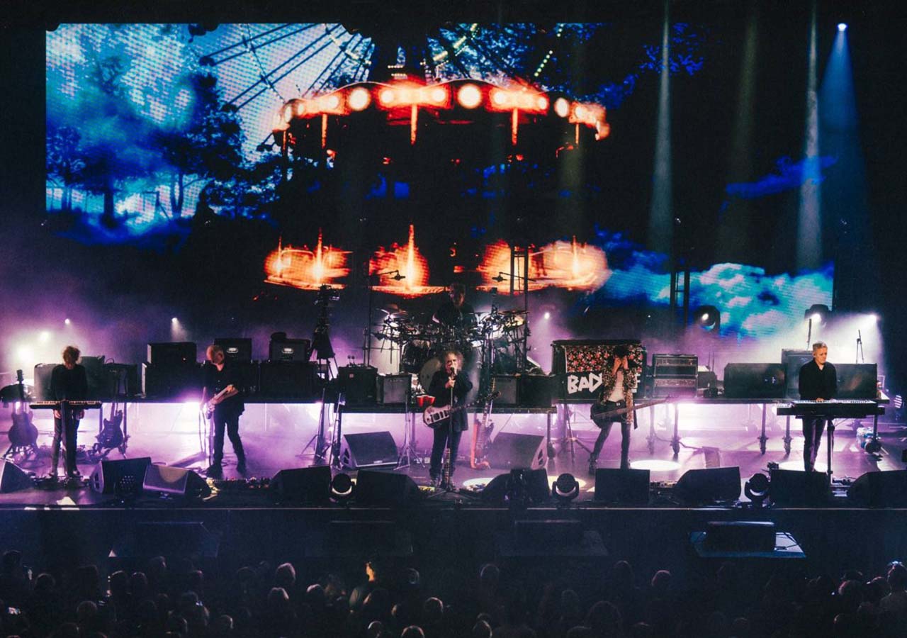 The Cure lansează în cinematografe filmul-concert „The Show of a Lost World”