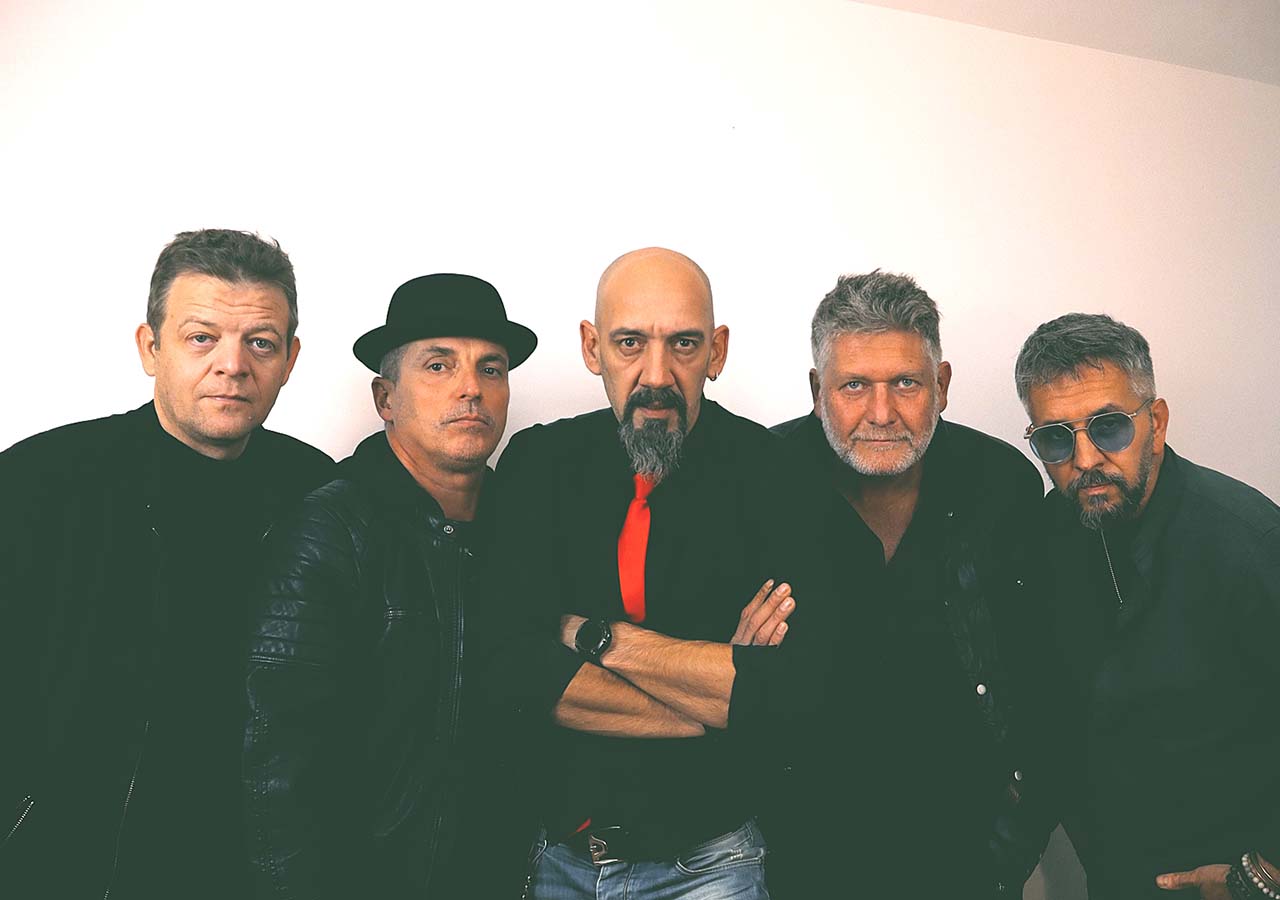 Iarmarock dP lansează albumul de debut