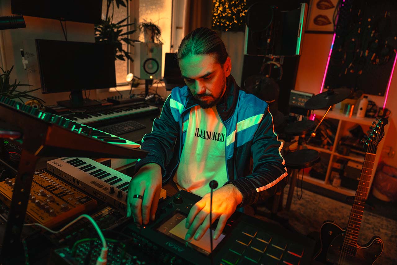 Hardplay lansează CM36, primul său album și un hibrid între hip-hop și muzica electronică