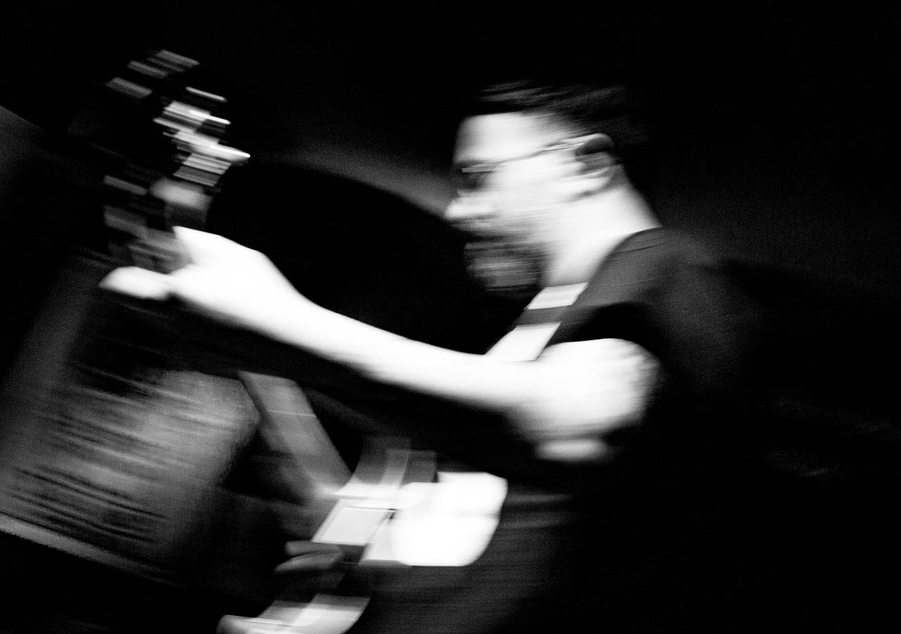 Stray Lights Sessions in decembrie, la Control