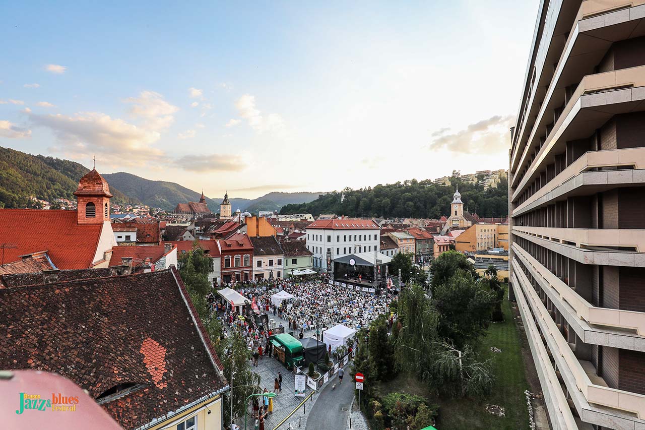 JANIVA MAGNESS, un superstar al blues-ului american, concert în premieră în România