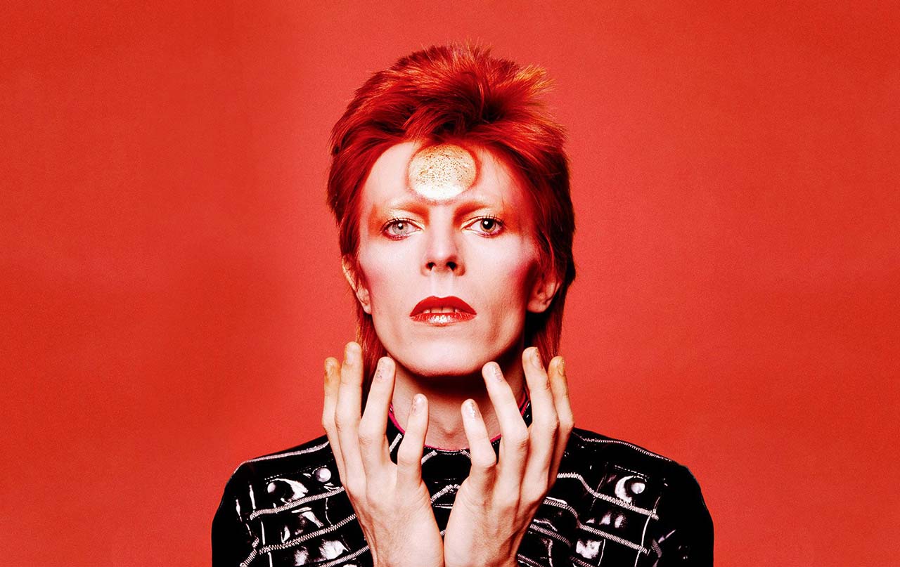 David Bowie: de la David Jones la o identitate care a schimbat muzica pop