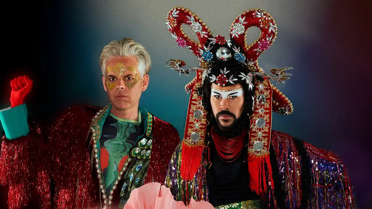 Empire of the Sun vin în România la Arenele Romane