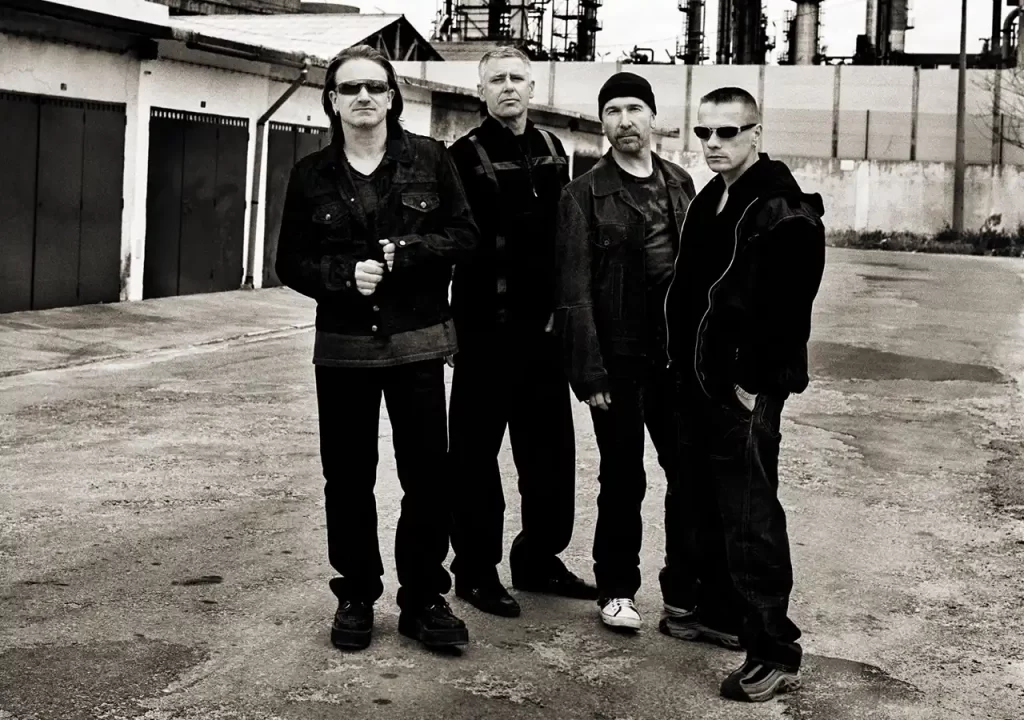 U2 publică „Days of Ash”, un nou EP cu șase piese, care include și o colaborare cu Ed Sheeran