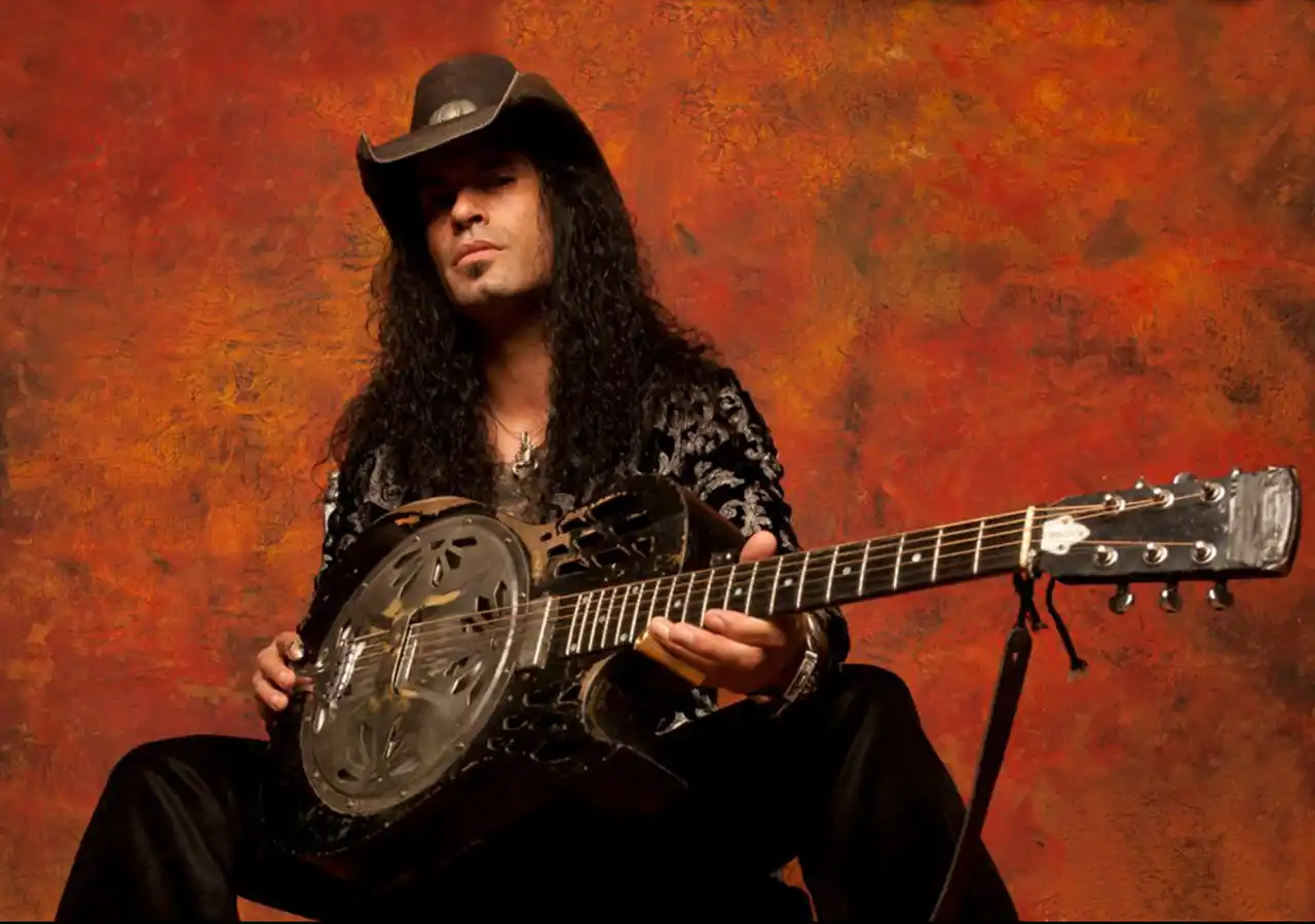 Interviu cu Eric Sardinas, preluat din revista Sunete (2017)