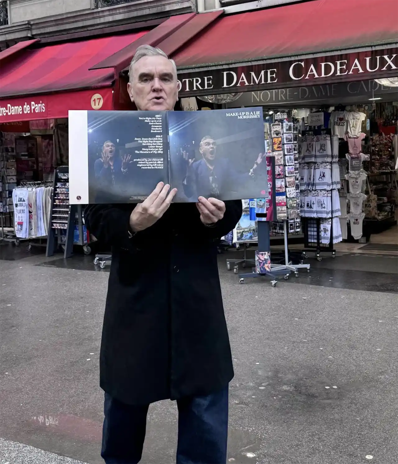 Morrissey lansează piesa „Notre-Dame”, eliminând versurile care fac referire la terorism