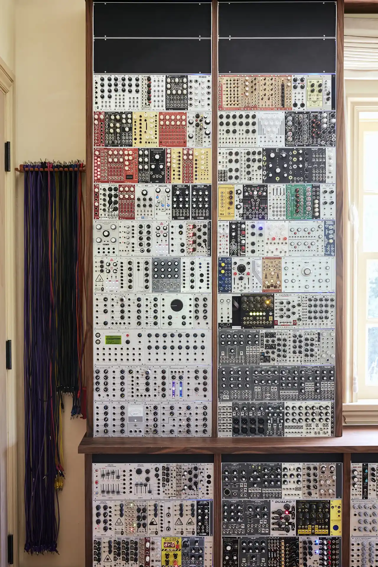 Poză din Studioul lui Martin Gore din Santa Barbara