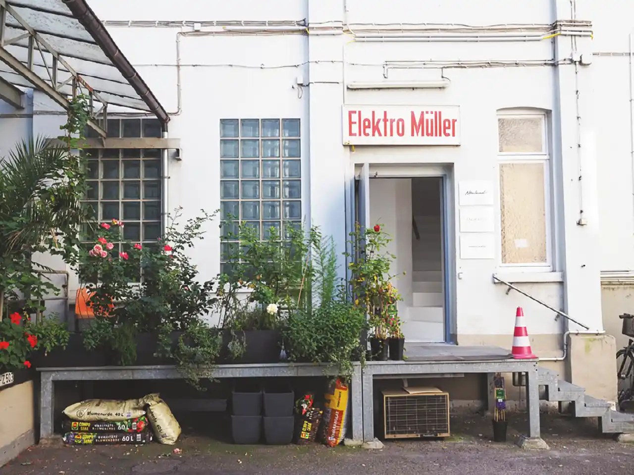 Locul în care se afla studioul Kling Klang.