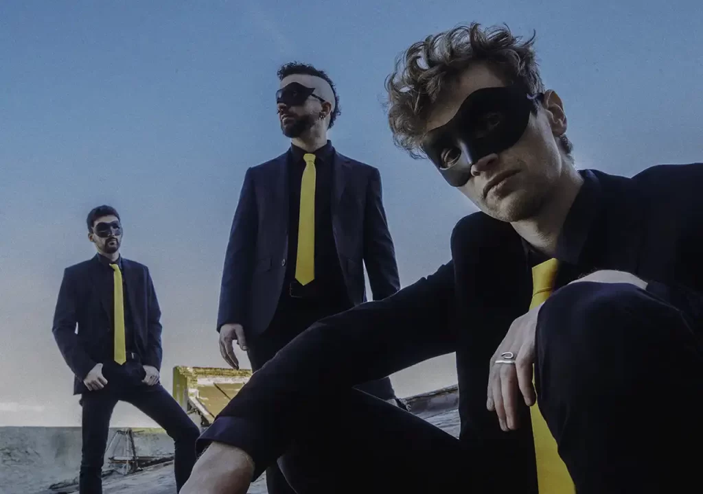 Claro Que No intră pe un nou teritoriu cu „The Division”, cea mai intensă piesă de până acum