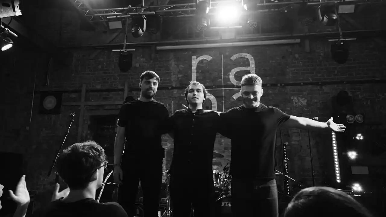 Rana lansează albumul „Despre dragoste și alte dezastre” printr-un concert la Control Club