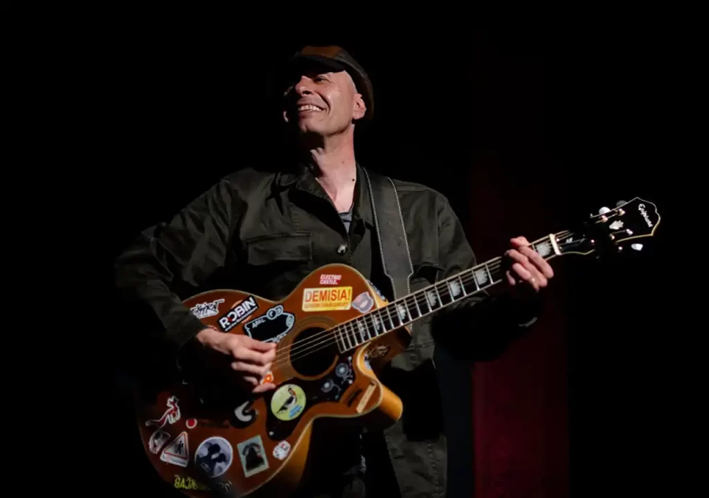 Oigăn lansează „Grădinile suspendate ale indiferenței” la Control