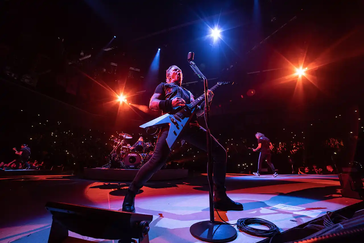 Metallica - Foto: Brett Murray. Metallica în concert la Don Haskins Center din El Paso, Texas, pe 28 februarie 2019.