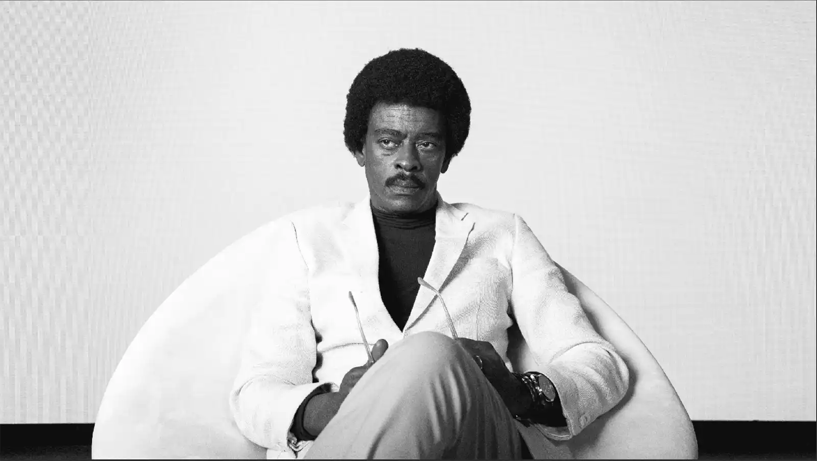 Seu Jorge revine după șaisprezece ani cu cel mai frumos album al său