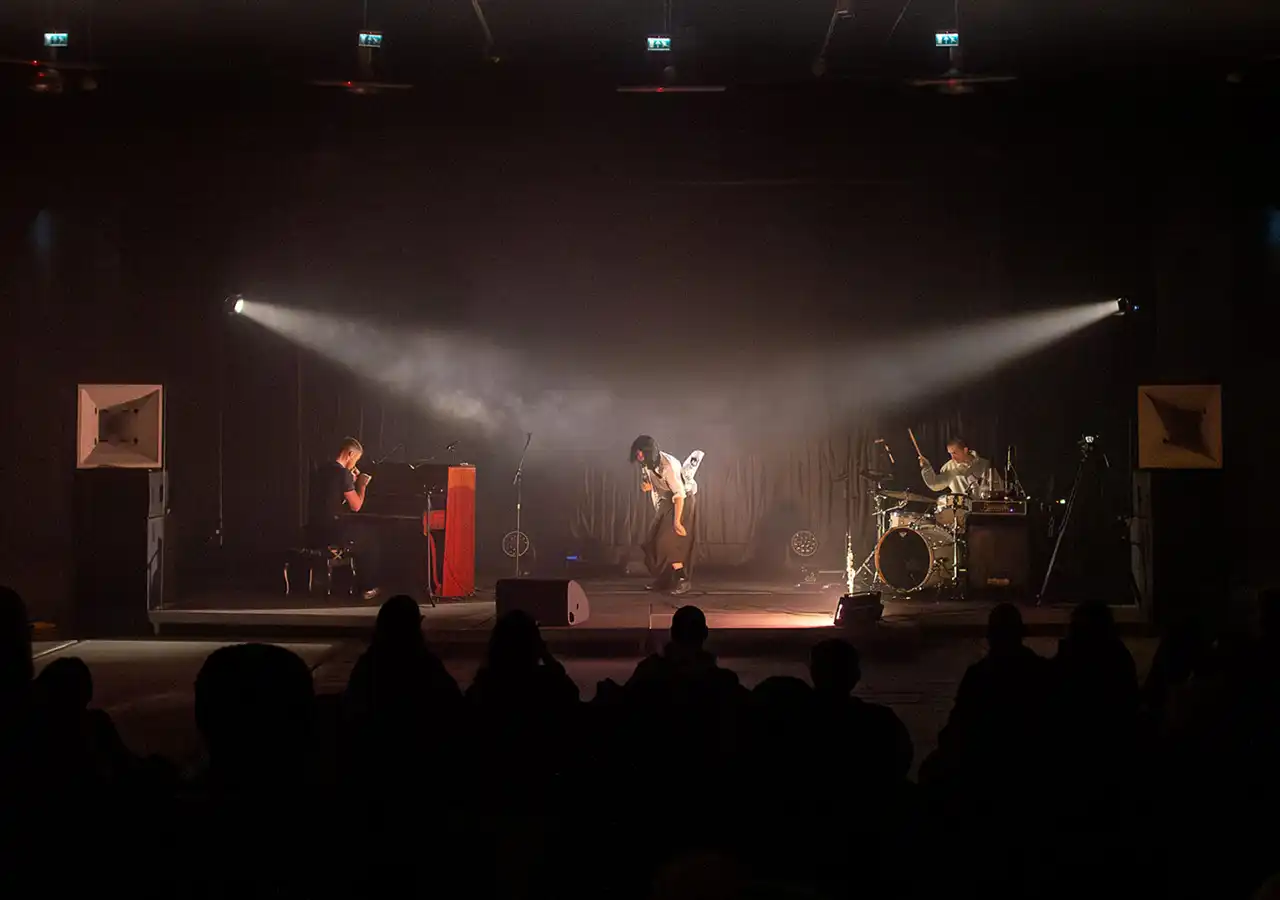 SIMULTAN Festival 21 — Against Resolution: Unfinished Thinking Undisciplined Art