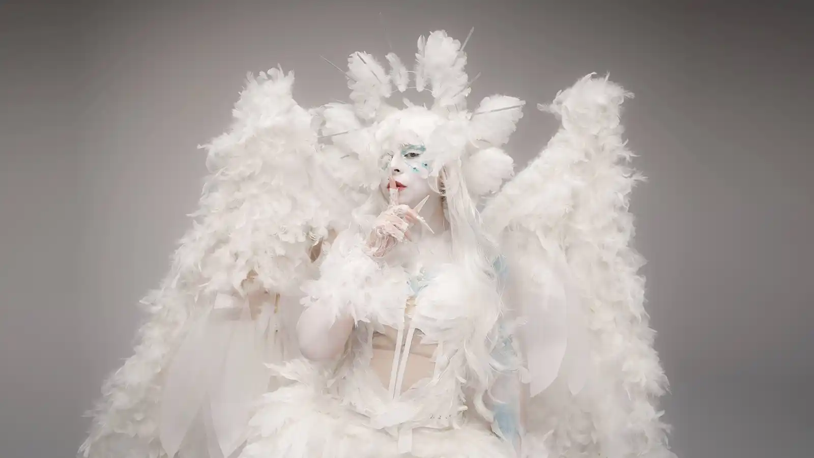 MidoriStars lansează „HANAHAKI”, un nou cântec și videoclip inspirate de legenda japoneză a bolii iubirii nereciprocate