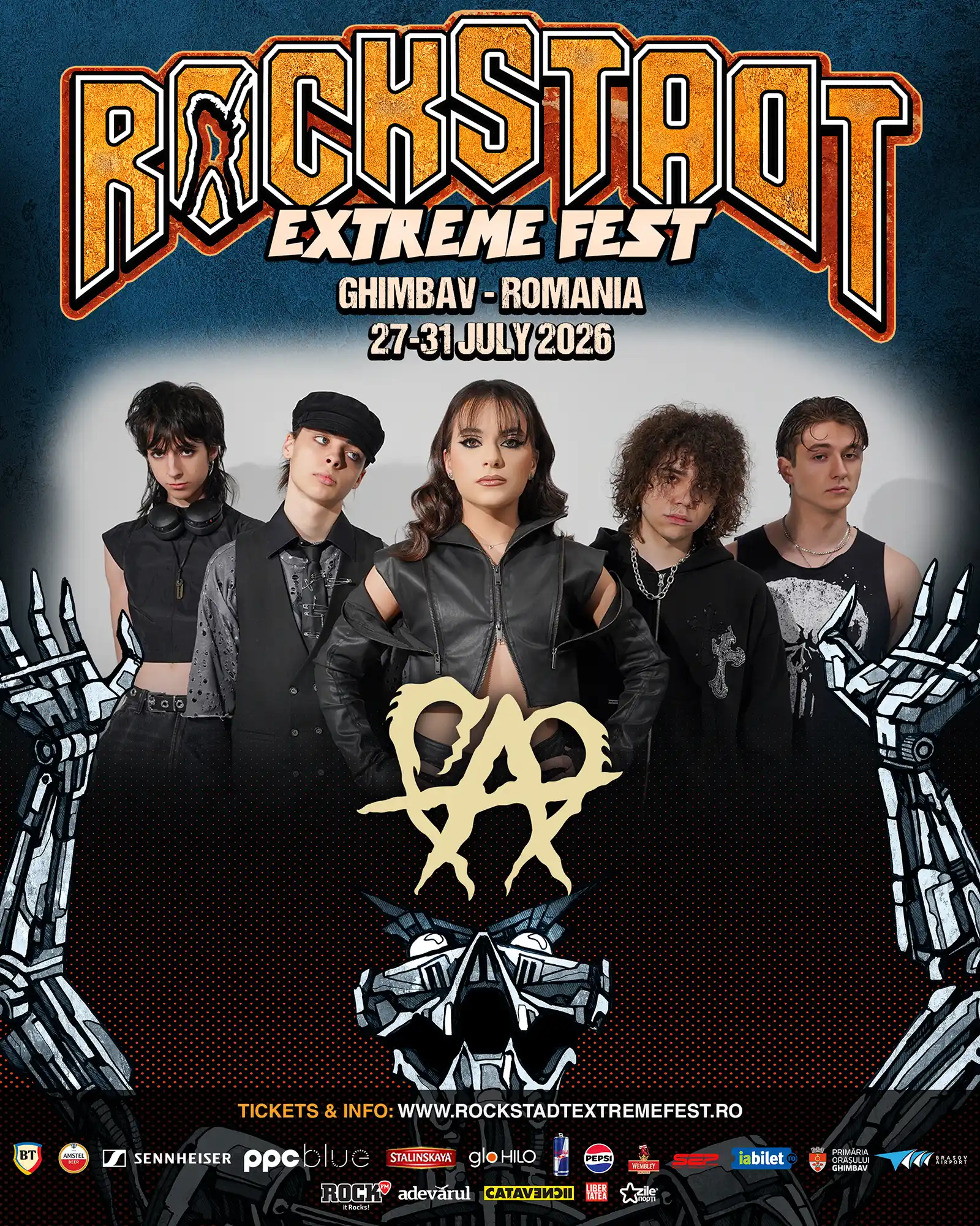 Alexandra Căpitănescu vine la Rockstadt Extreme Fest și urcă pe aceeași scenă cu The Prodigy și Marilyn Manson Alexandra Căpitănescu vine la Rockstadt Extreme Fest și urcă pe aceeași scenă cu The Prodigy și Marilyn Manson