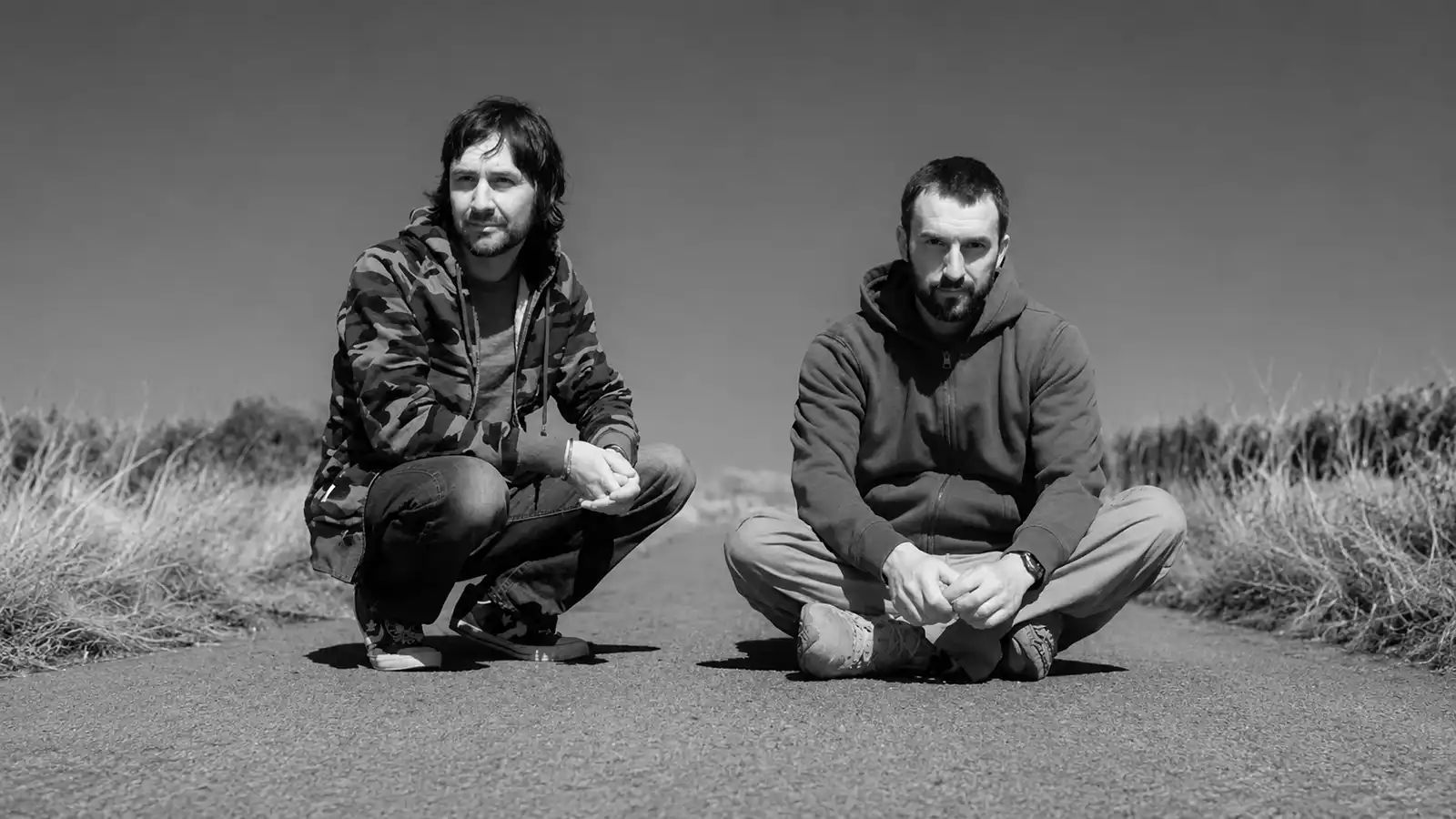 Inferno, noul album Boards of Canada, vine ca o surpriză și un ghid perfect pentru ce înseamnă imersiunea în sunetul sintetic Noul album Boards of Canada vine ca o surpriză și un ghid perfect pentru ce înseamnă imersiunea în sunetul sintetic produs de artiști originali — după 13 ani de tăcere.