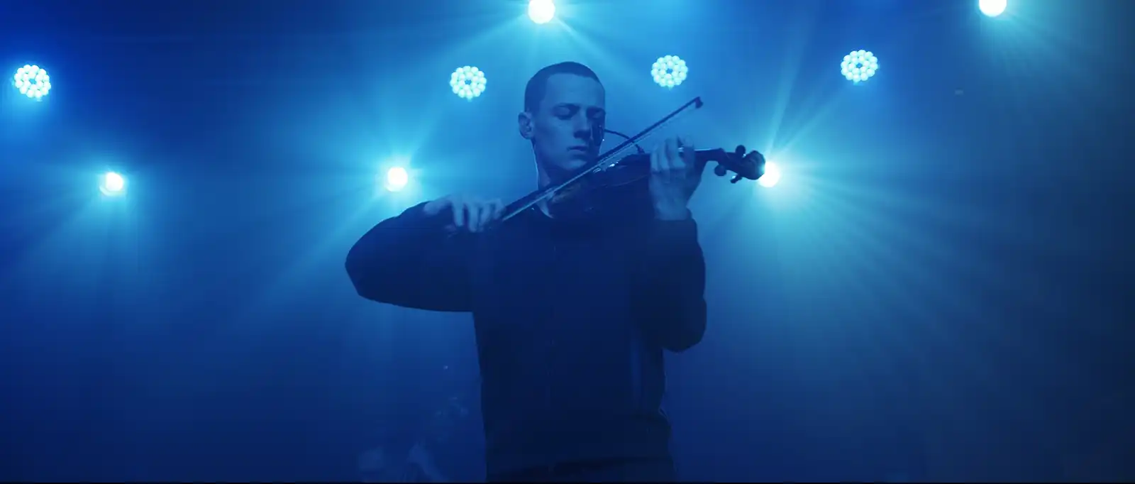 Documentarul original HBO „Povestea lui Pogány Induló” este acum disponibil online Documentarul original HBO „Povestea lui Pogány Induló” este acum disponibil online