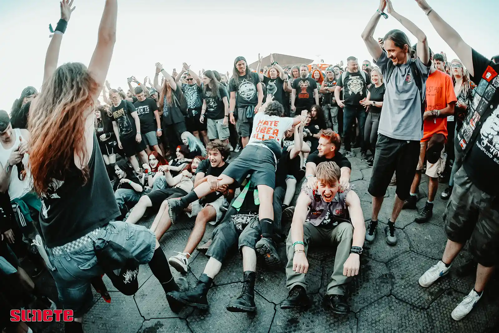Rockstadt Extreme Fest 2026 - Ghimbav, anul... unu? Public Rockstadt 2026 - Stefan Tivodar
