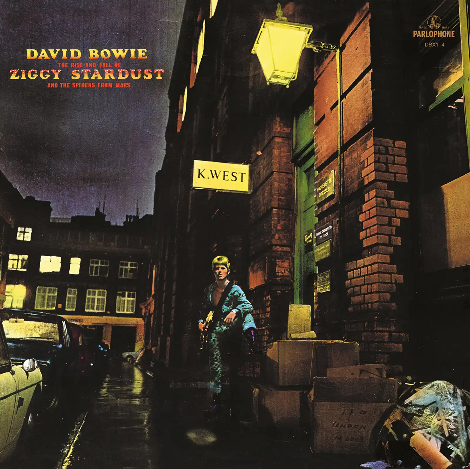 10 albume care definesc ideea de rock și te fac să realizezi că ești rocker și nu ai știut David Bowie – „The Rise and Fall of Ziggy Stardust and the Spiders from Mars”