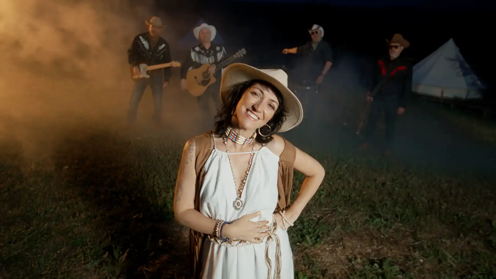 Cuibul și Victoria Mahu lansează „Marie, Marie”, cel de-al treilea single din proiectul lor comun